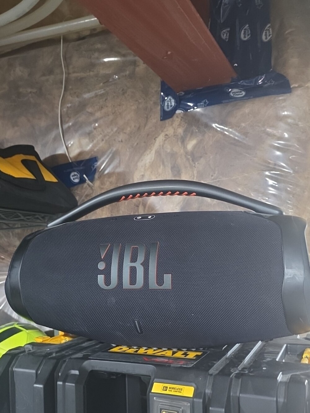 JBL Boombox 3